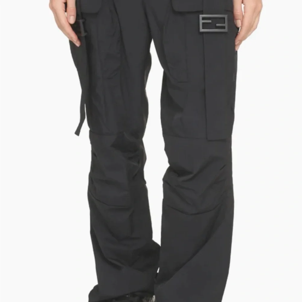 Fendi Nylon Cargo Pants SZ Medium - Picture 5 of 7